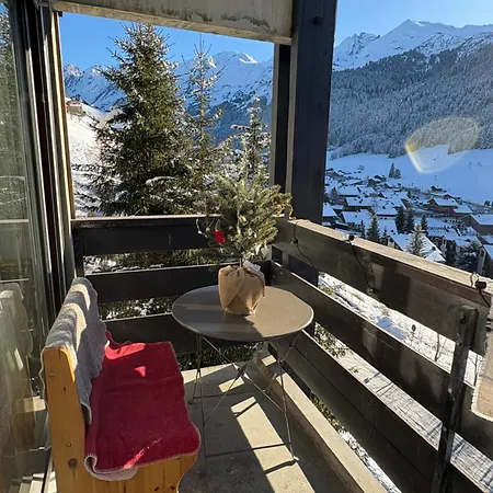Tiny Avec Balcon Centre Casier Chauffe * La Clusaz