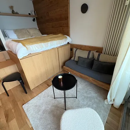 Appartement Tiny Avec Balcon Centre Casier Chauffe *
